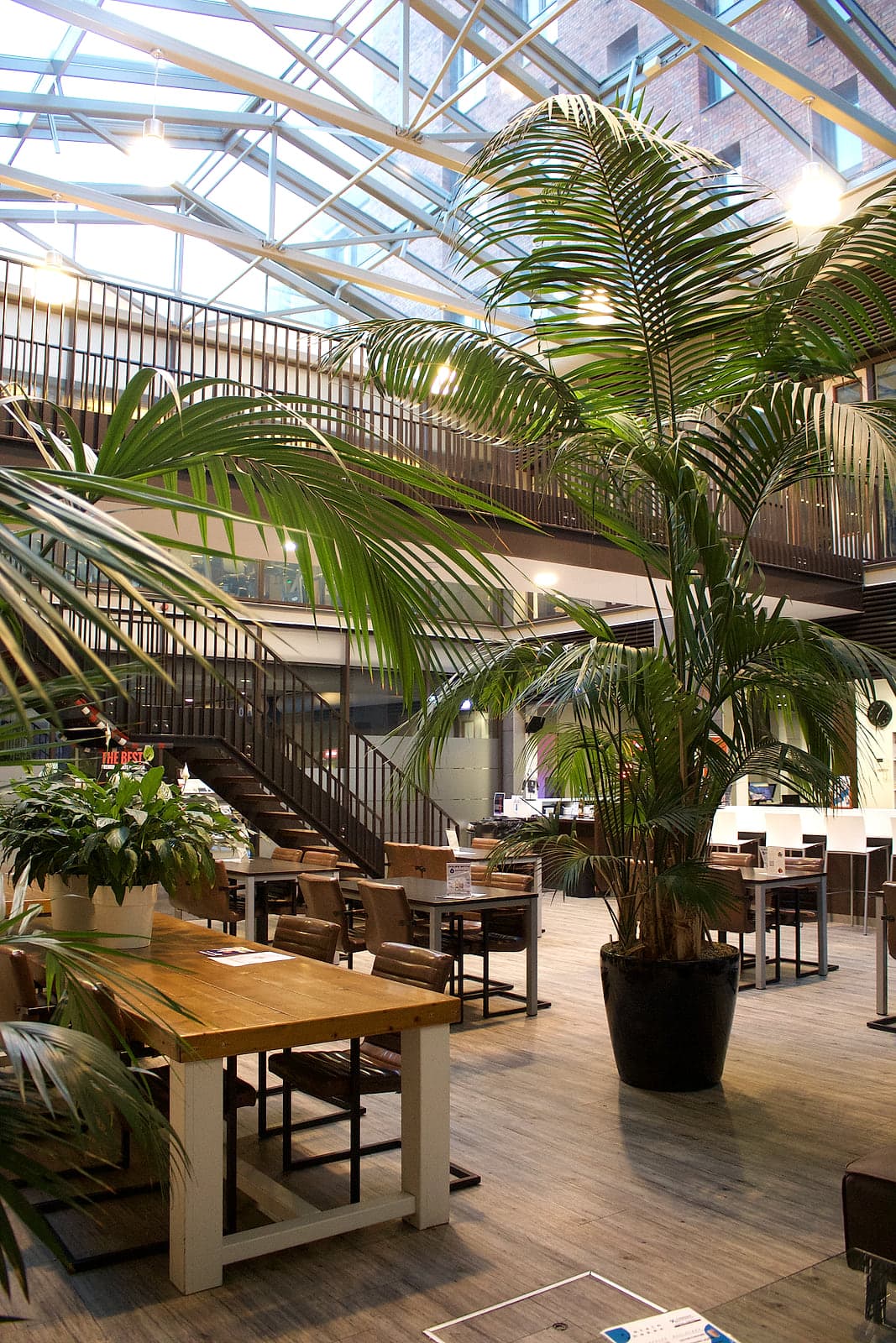 De lounge onder de trap in Zoetermeer